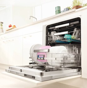 En Electrolux diskmaskin i ett kök